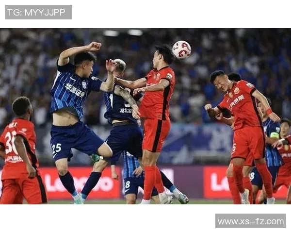 中超战报解析:上海海港逆转取胜